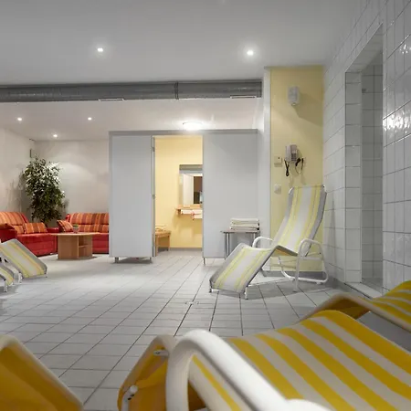 Tafelspitz Gruppenhaus Arlberg 3*