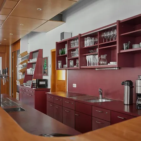 Tafelspitz Gruppenhaus Arlberg 3*