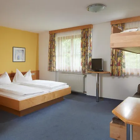 Aparthotel Zapfig Living