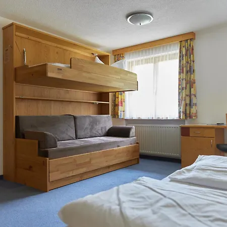 Zapfig Living Aparthotel 3*