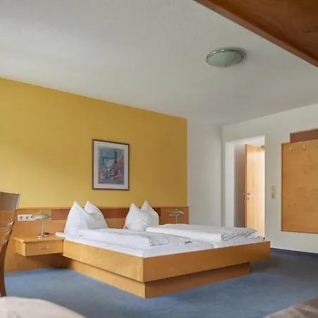 Aparthotel Zapfig Living 3*